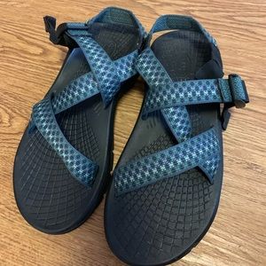 PRACTICALLY NEW CHACOS